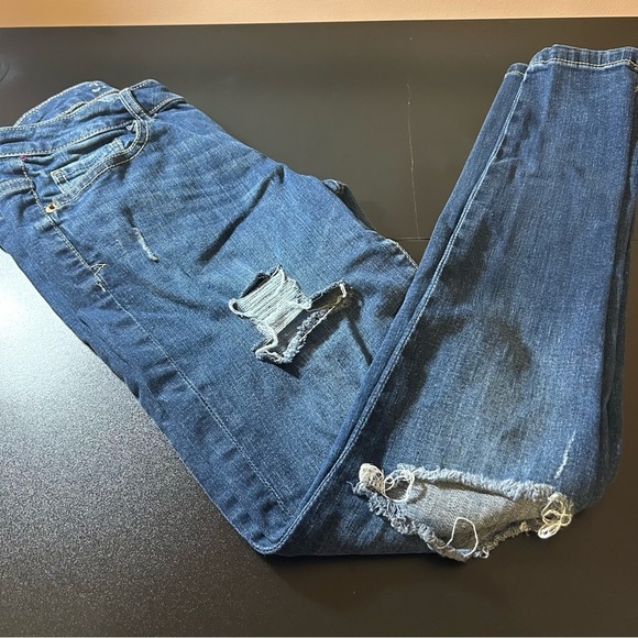 Aeropostale Women’s Lola Jegging Denim Jeans Blue Distressed Size 6 - Picture 1 of 8